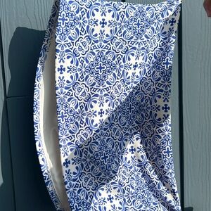 Blue and white XL women crop from Express still has the tag never worn!